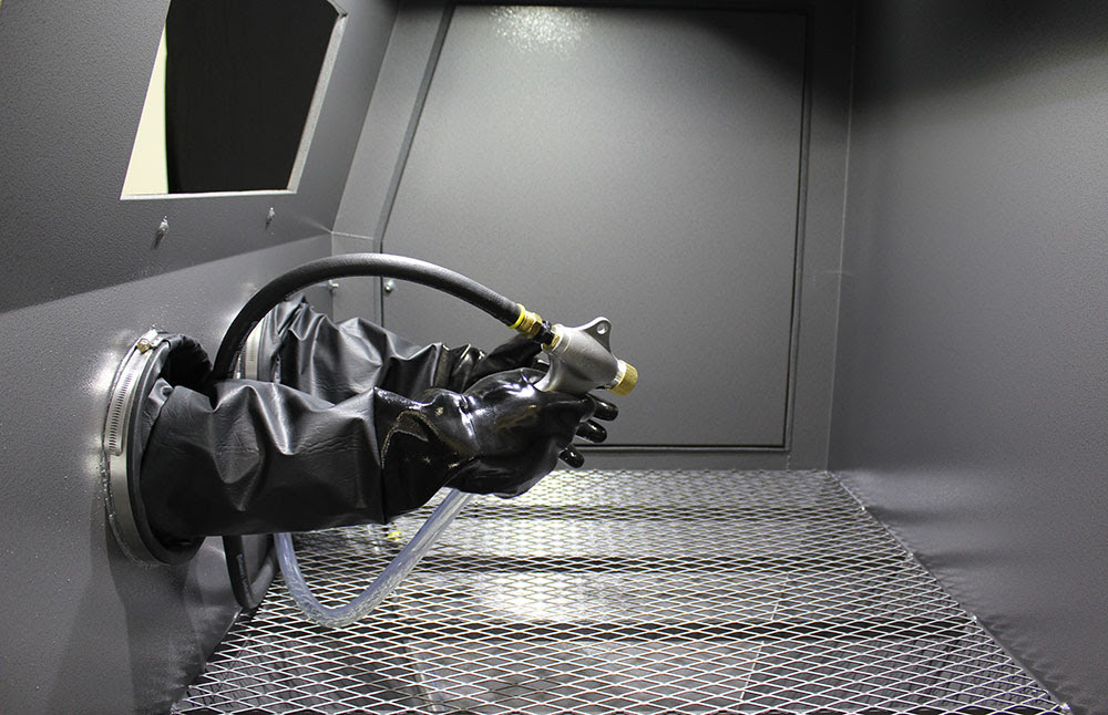 ქვიშით წმენდა, ქვიშით რეცხვა, პესკასტრუიკა ქვიშით რეცხვა, ქვიშით საწმენდი დანადგარი, ქვიშის ჭავლით რეცხვა.